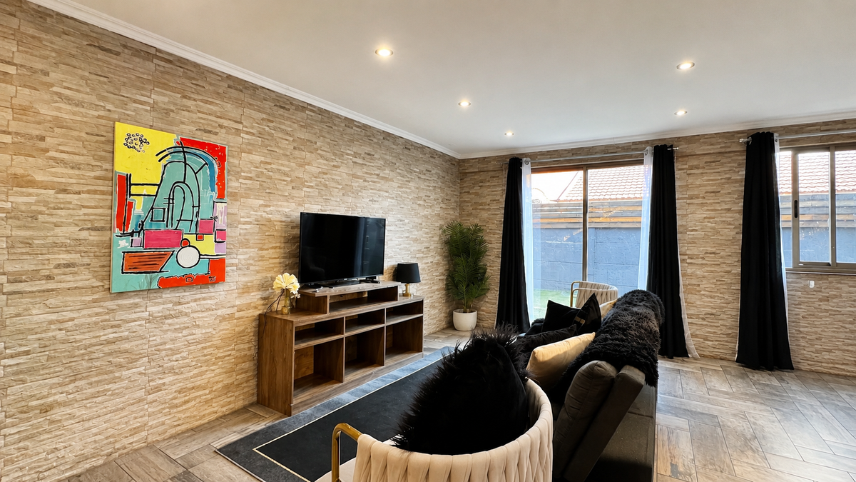 Casa Remodelado A Pasos Del Metro 100% Regularizada