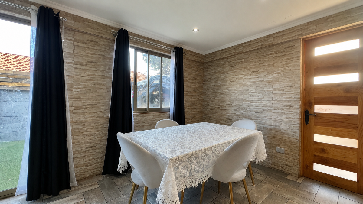 Casa Remodelado A Pasos Del Metro 100% Regularizada