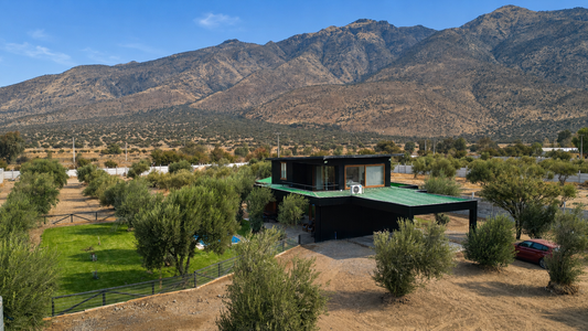 Casa Estilo Industrial - Polpaico 🏡