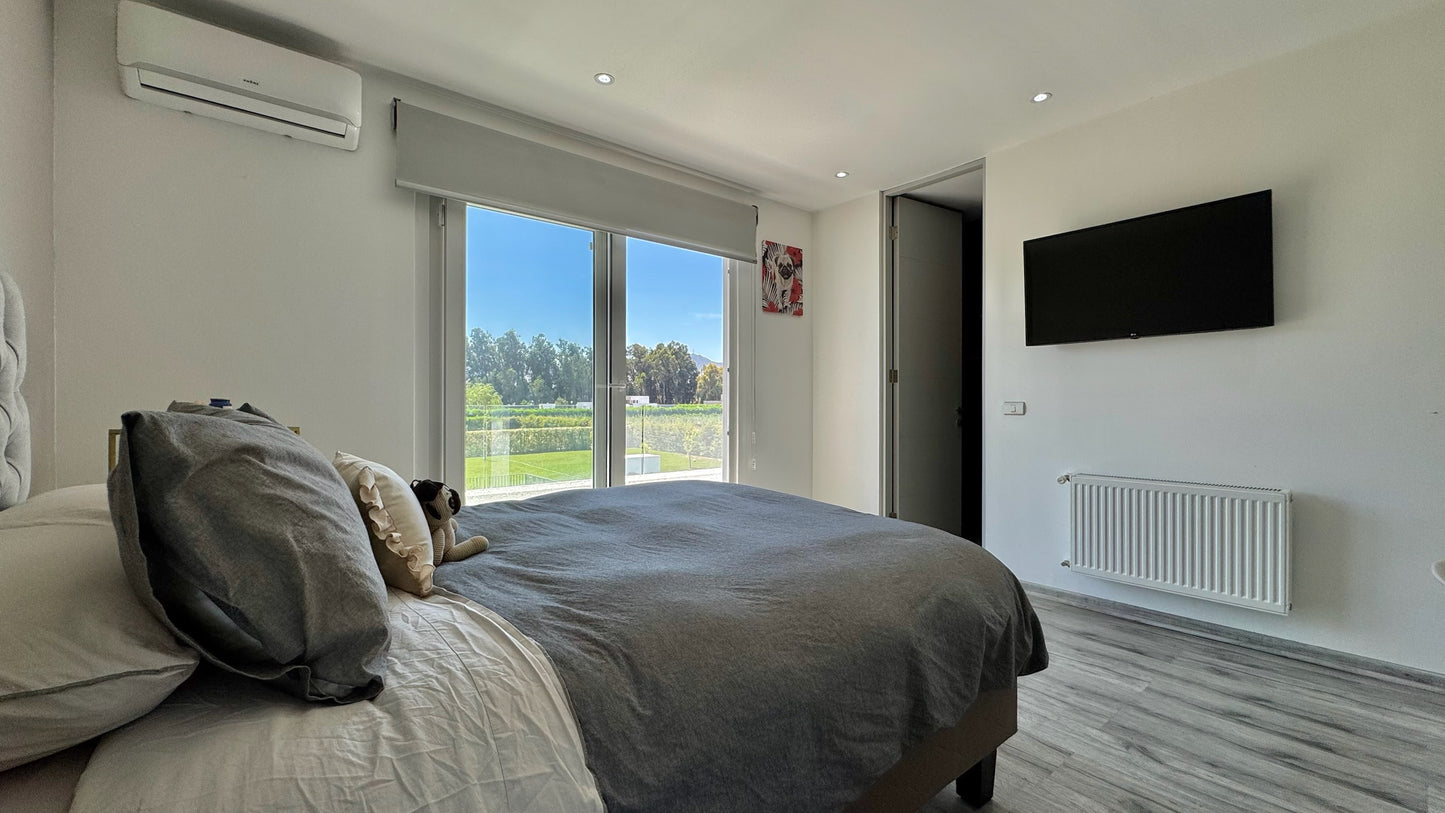 Casa Mediterranea Como Nueva