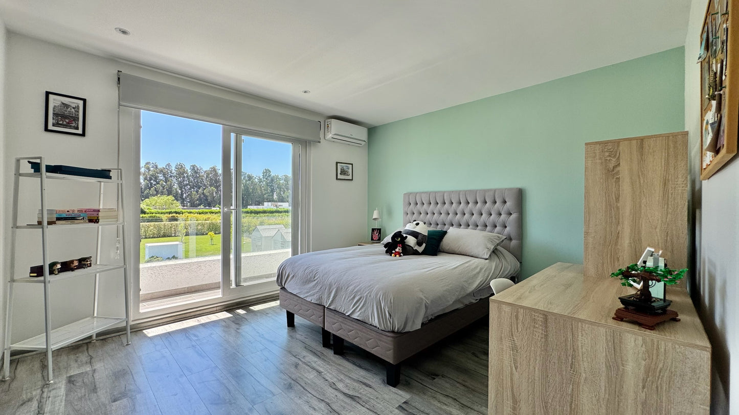 Casa Mediterranea Como Nueva