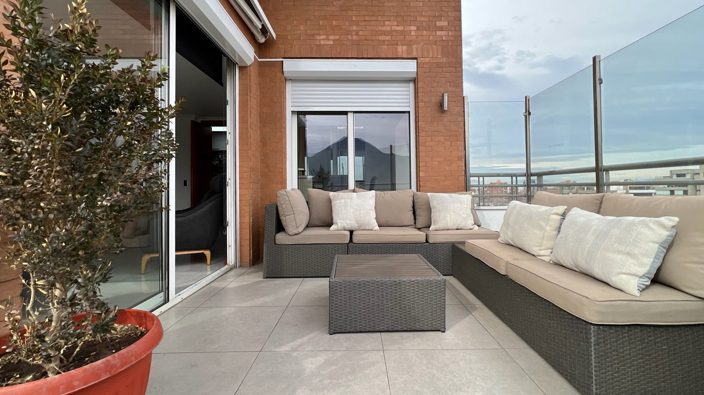 Duplex con excelentes terminaciones, remodelado, Las Condes