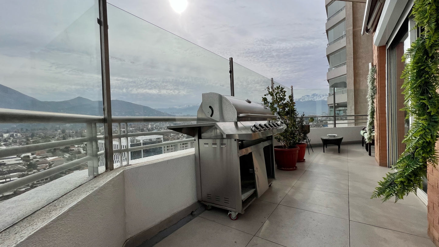 Duplex con excelentes terminaciones, remodelado, Las Condes