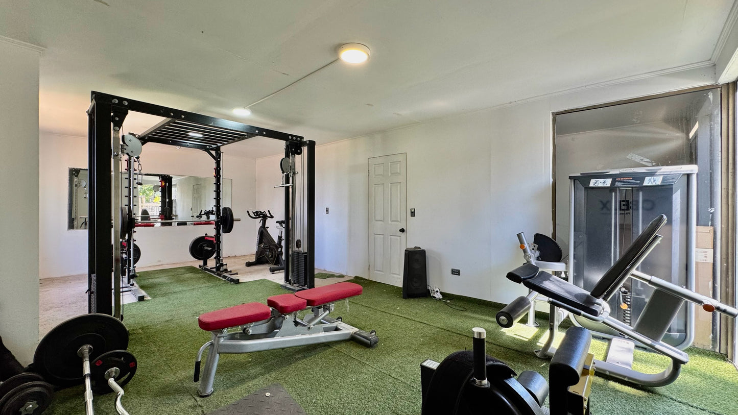 Casa Remodelada En Condominio