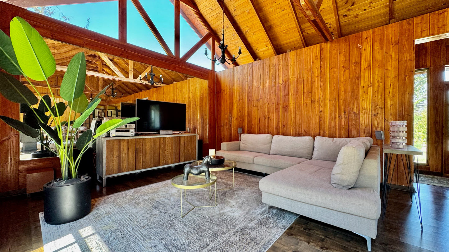 Casa Remodelada En Condominio