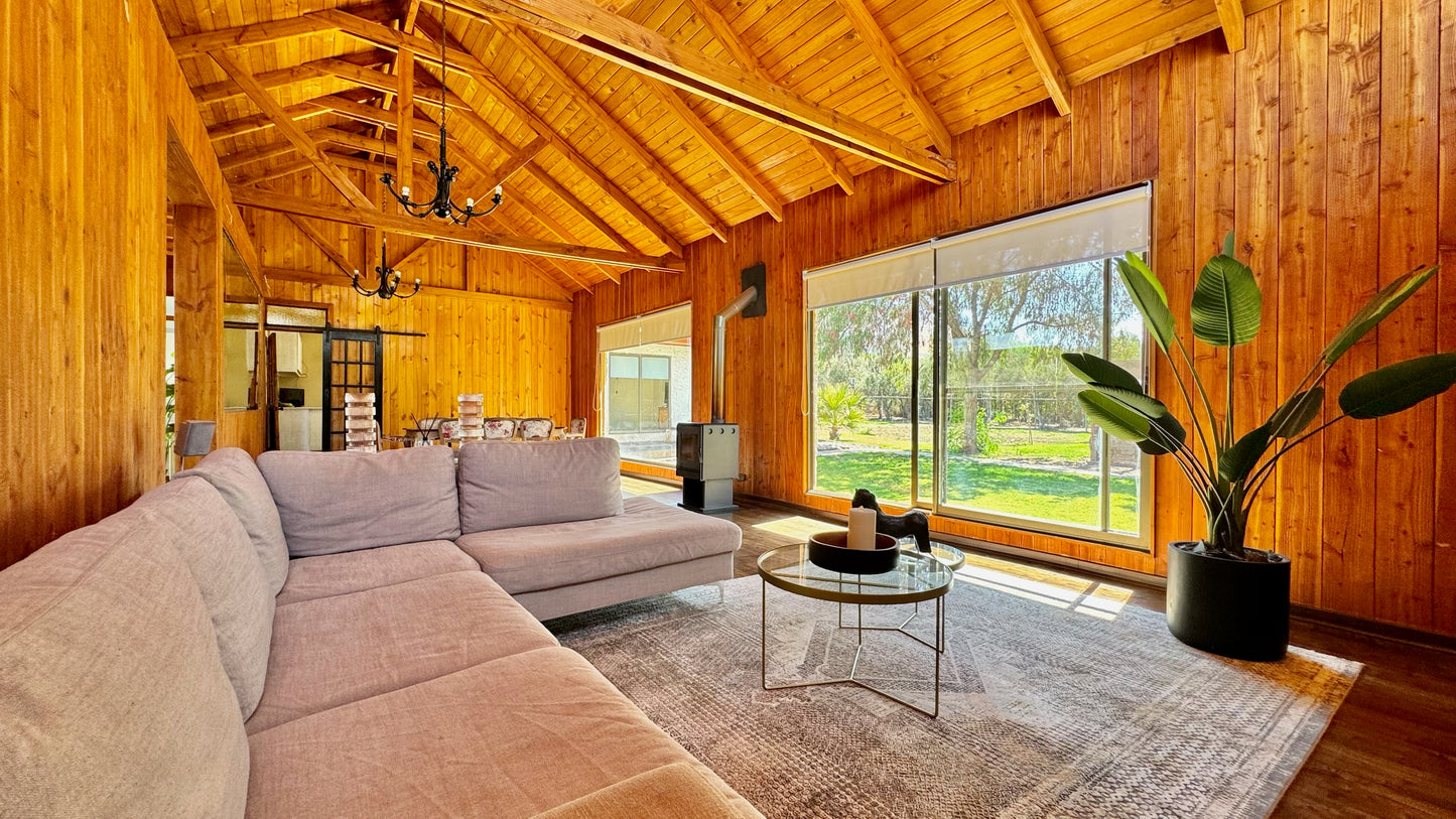 Casa Remodelada En Condominio