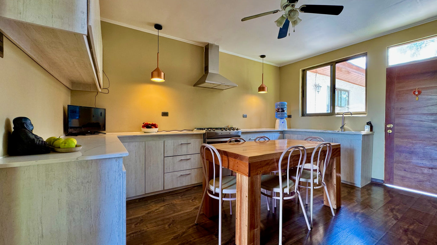 Casa Remodelada En Condominio