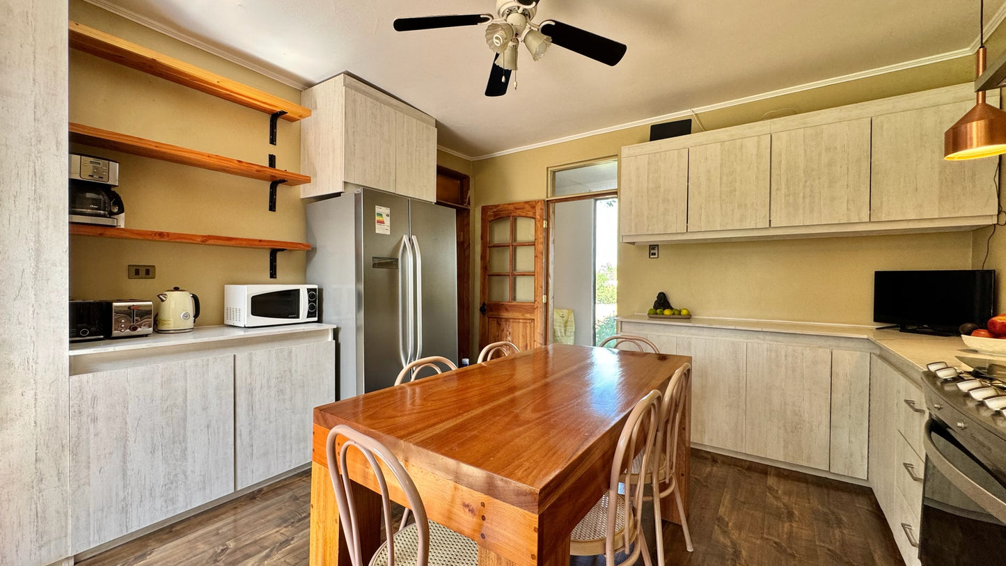 Casa Remodelada En Condominio