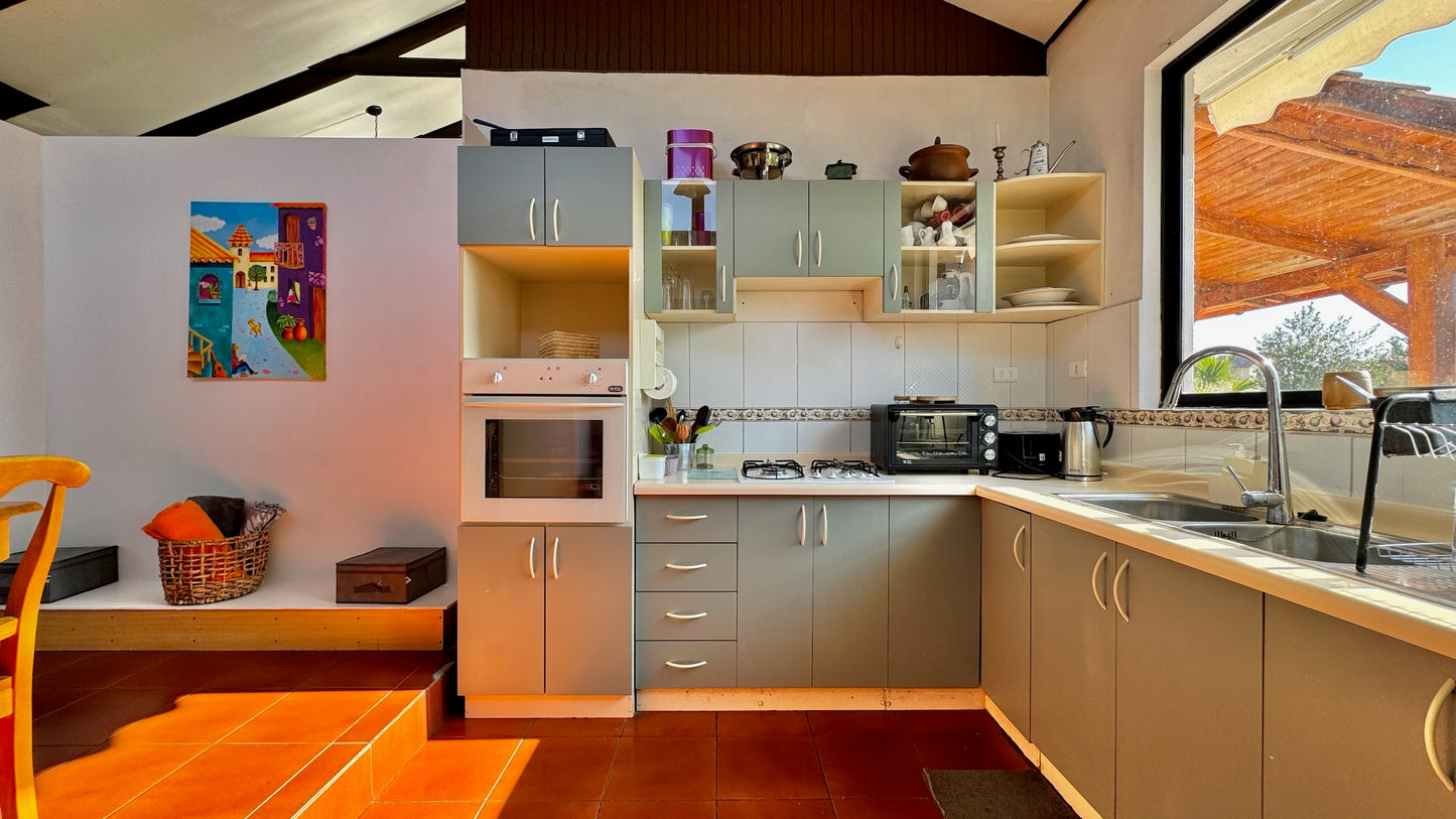 Casa Acogedora, A Pasos De Locomoción