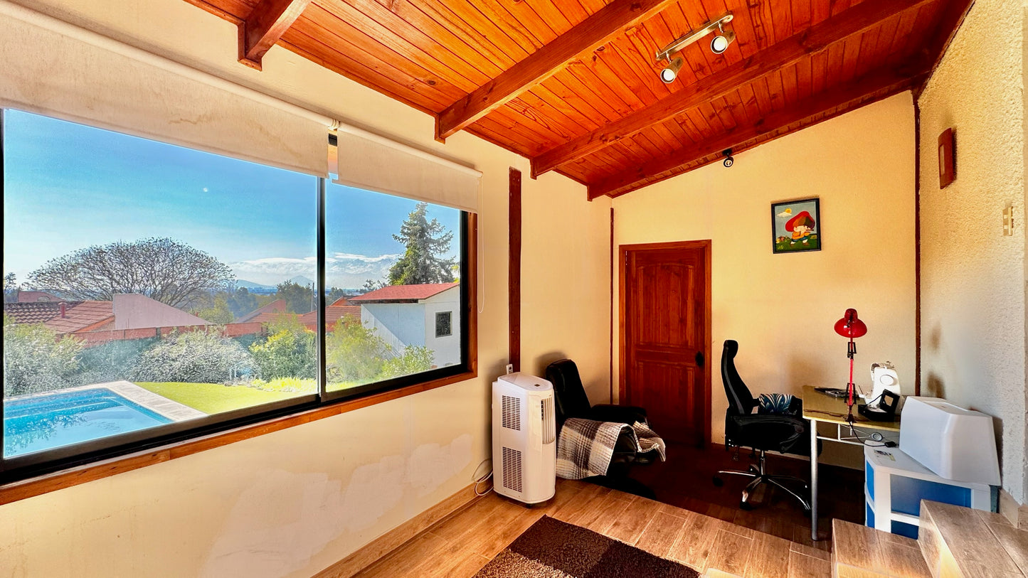 Casa Acogedora, A Pasos De Locomoción