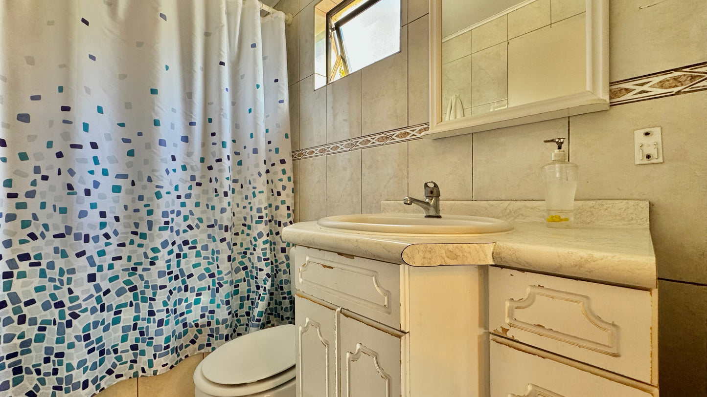 Casa Acogedora, A Pasos De Locomoción