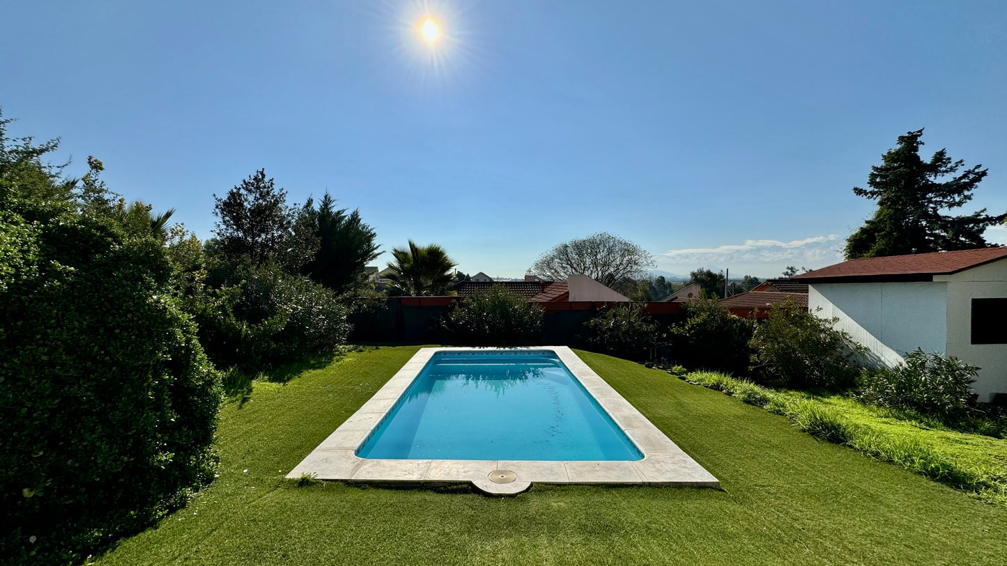 Casa Acogedora, A Pasos De Locomoción