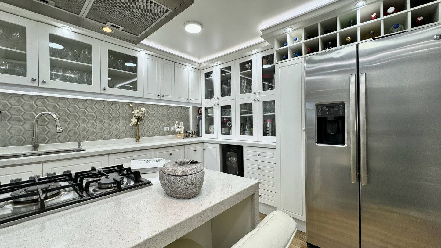 Remodelado Con Cancha De Tenis