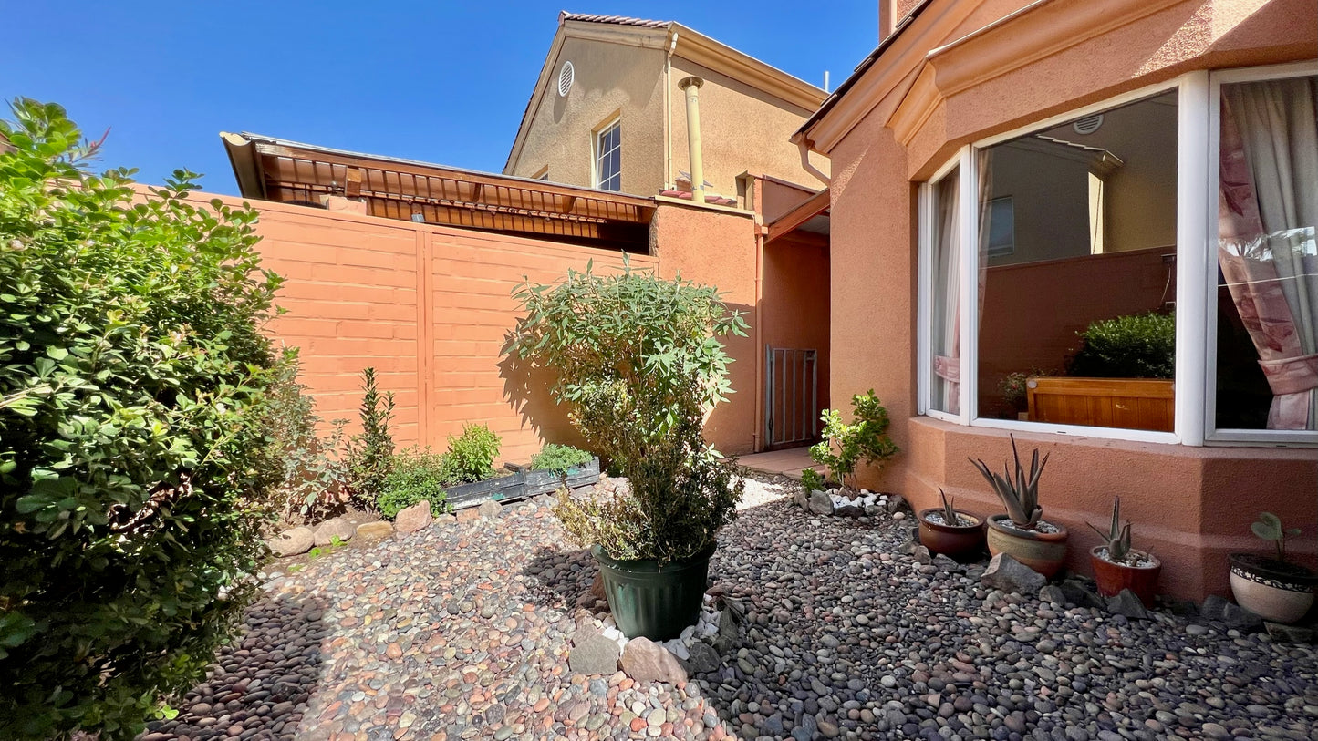 Casa en excelente estado, Valle Lo Campino, Quilicura