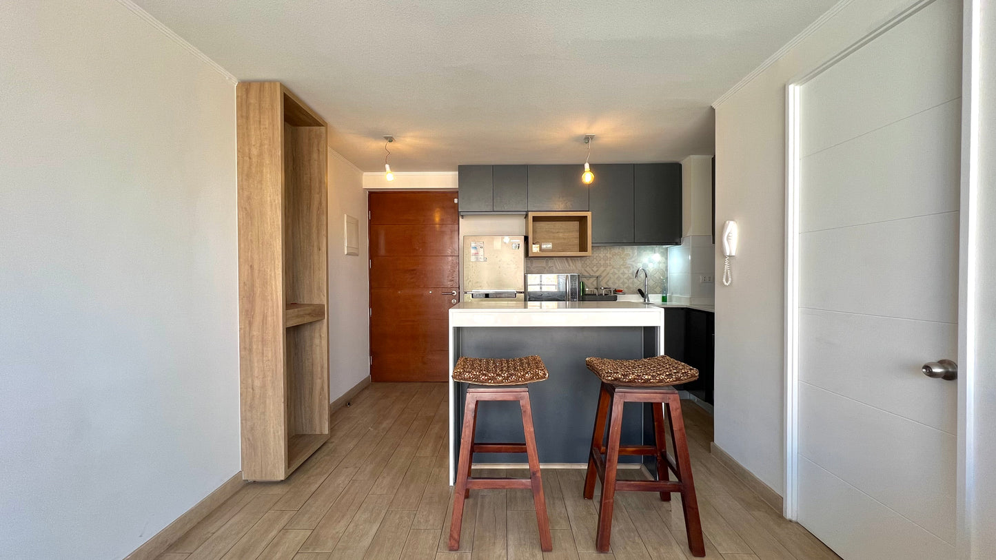 Departamento a pasos de metro Cementerios, Santos Dumont 758, Recoleta