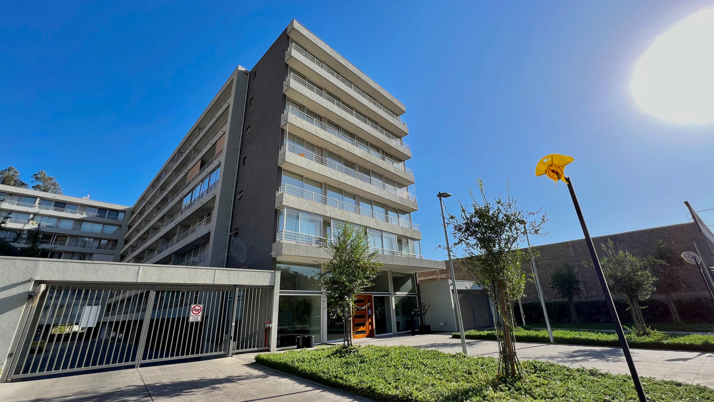 Departamento a pasos de metro Cementerios, Santos Dumont 758, Recoleta