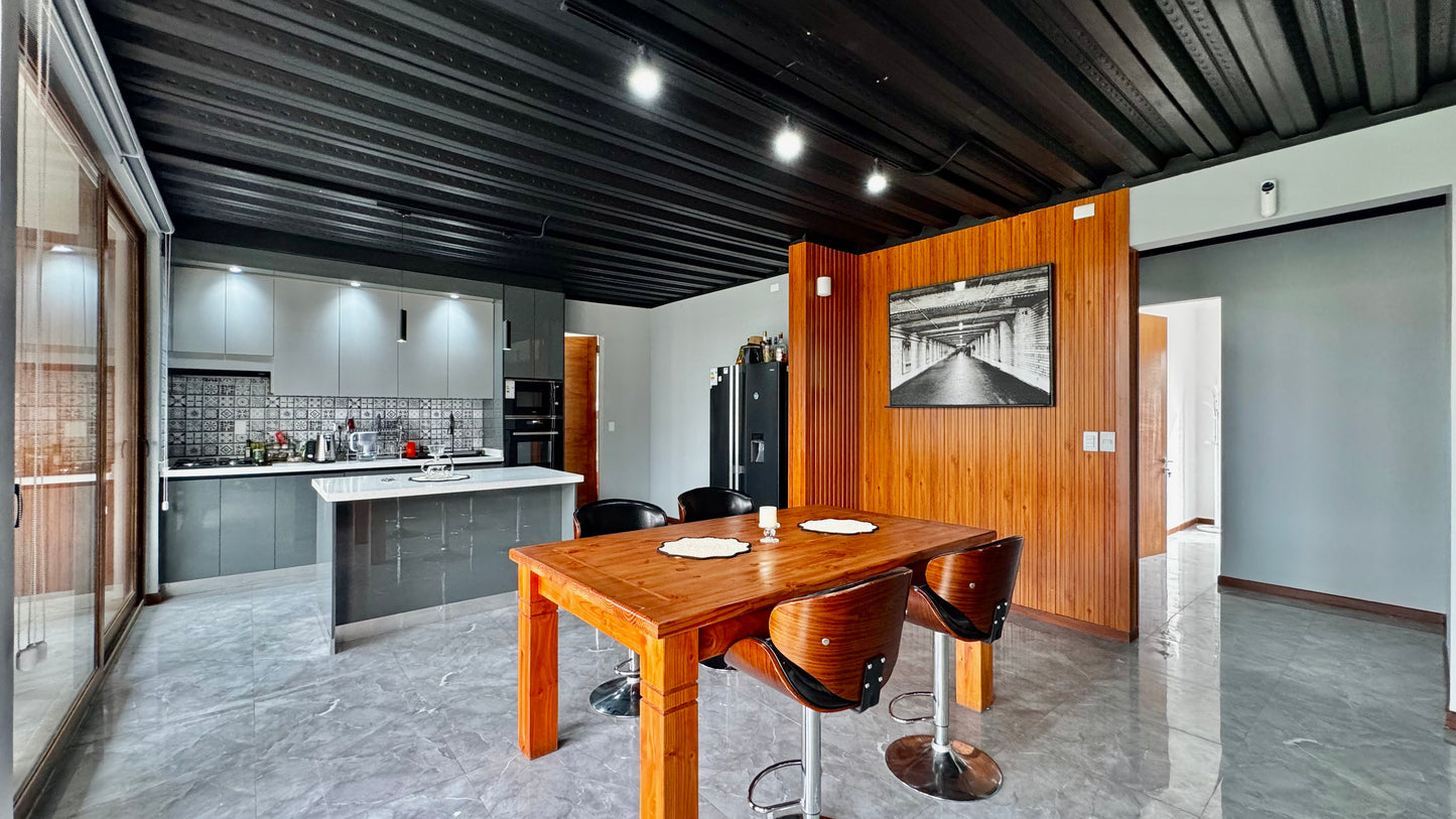Casa Estilo Industrial - Polpaico 🏡