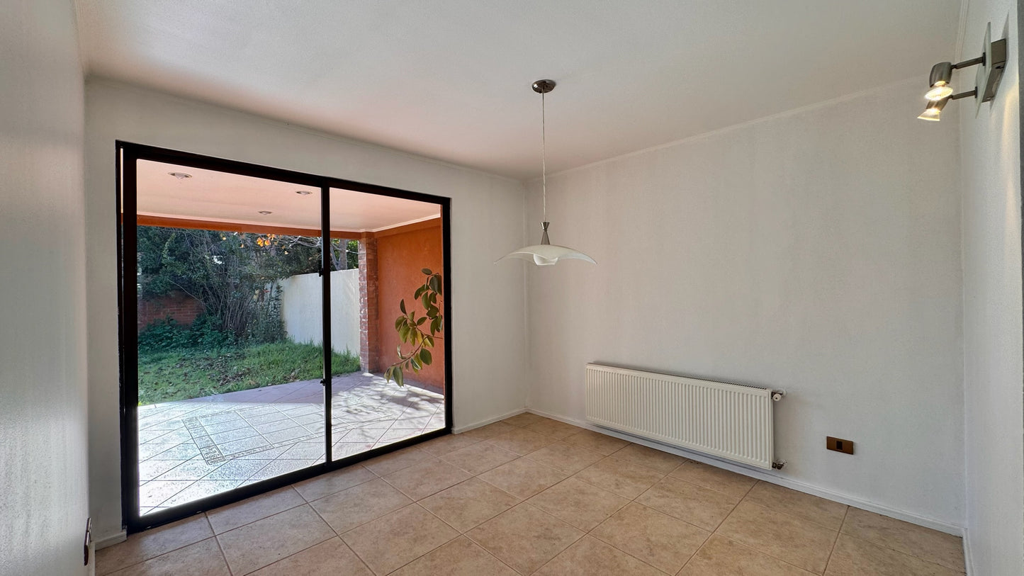 Casa en condominio, sector Caciques Chilenos