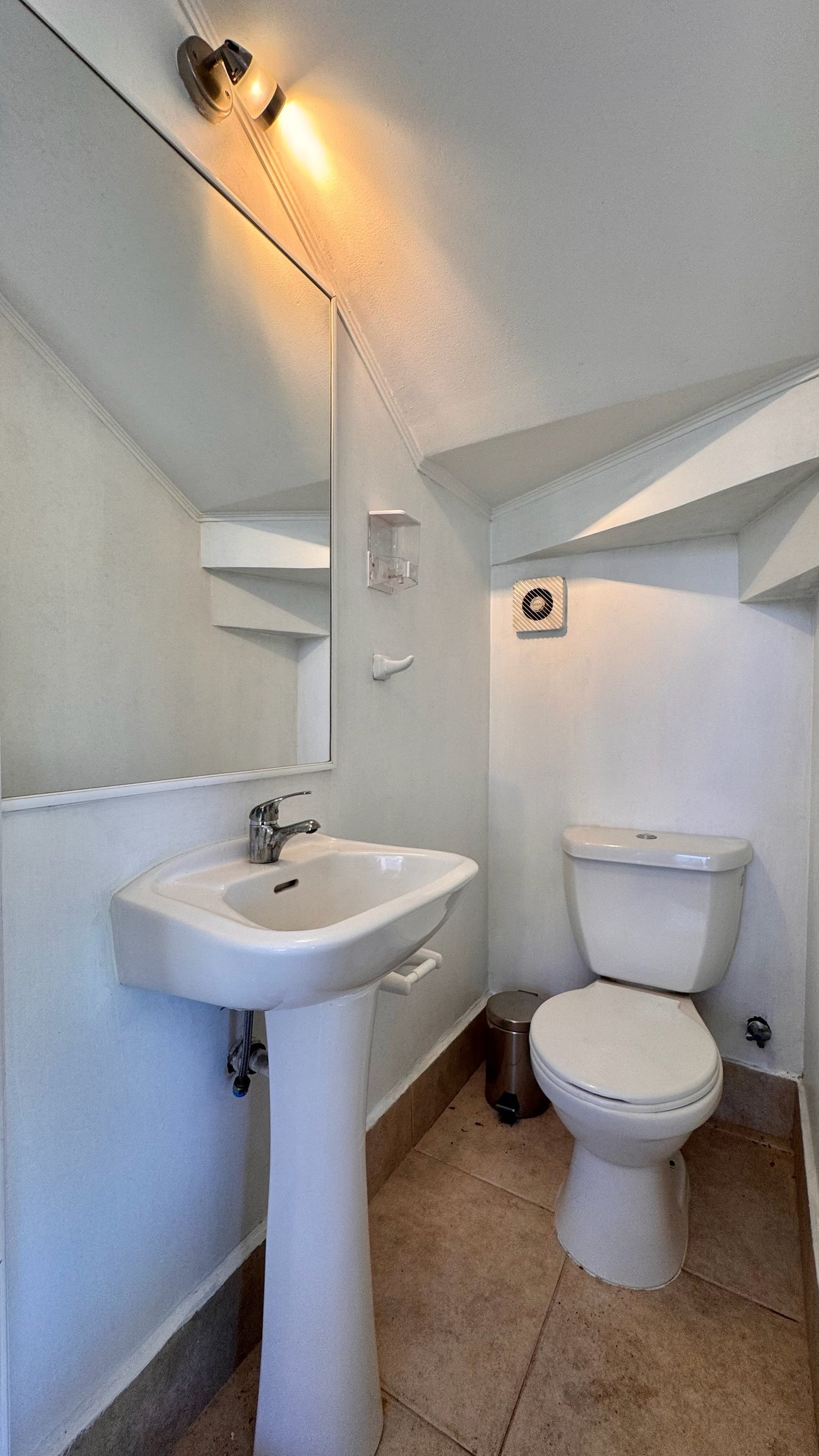 Casa en condominio, sector Caciques Chilenos