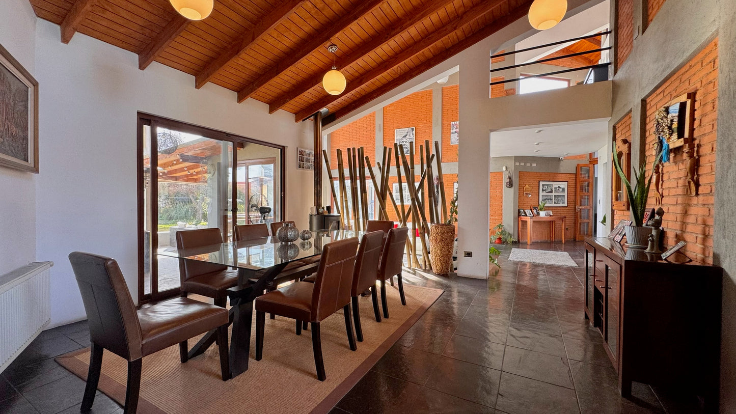 Casa De Ensueño En Algarrobal Il