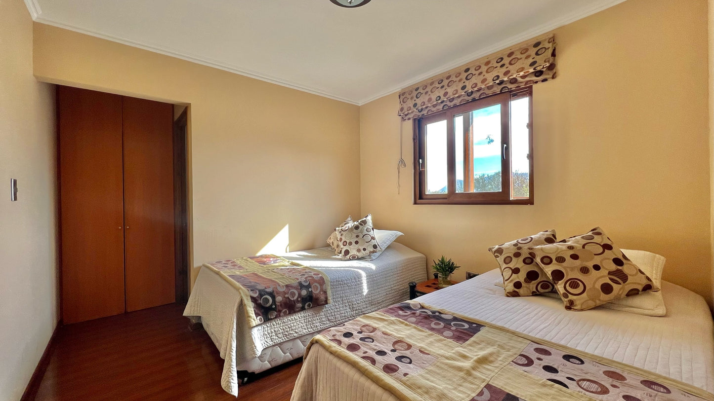 Casa En Buen Estado, Condominio Polo Manquehue, Colina