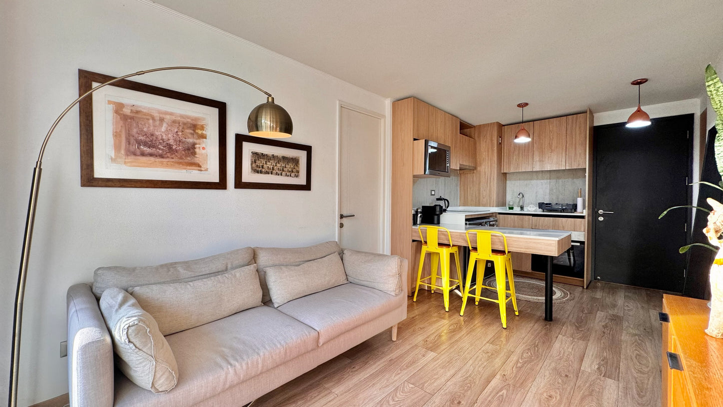 A Pasos De Metro Simón Bolívar