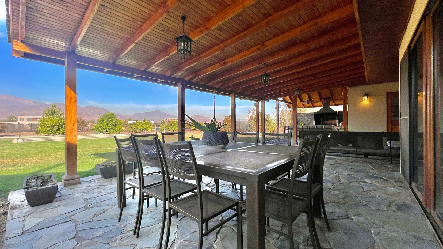 Casa En Buen Estado, Condominio Polo Manquehue, Colina