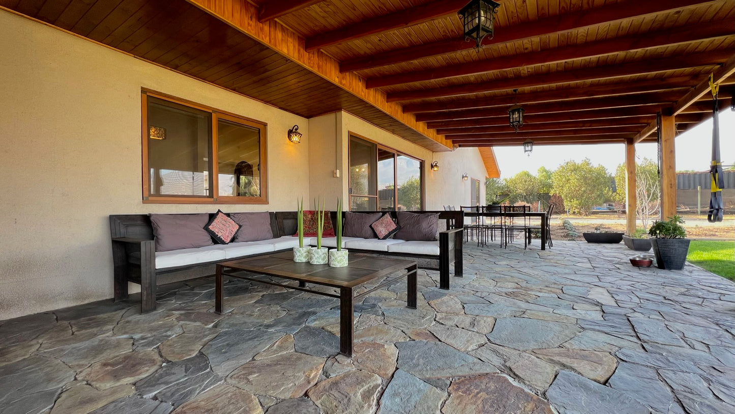 Casa En Buen Estado, Condominio Polo Manquehue, Colina