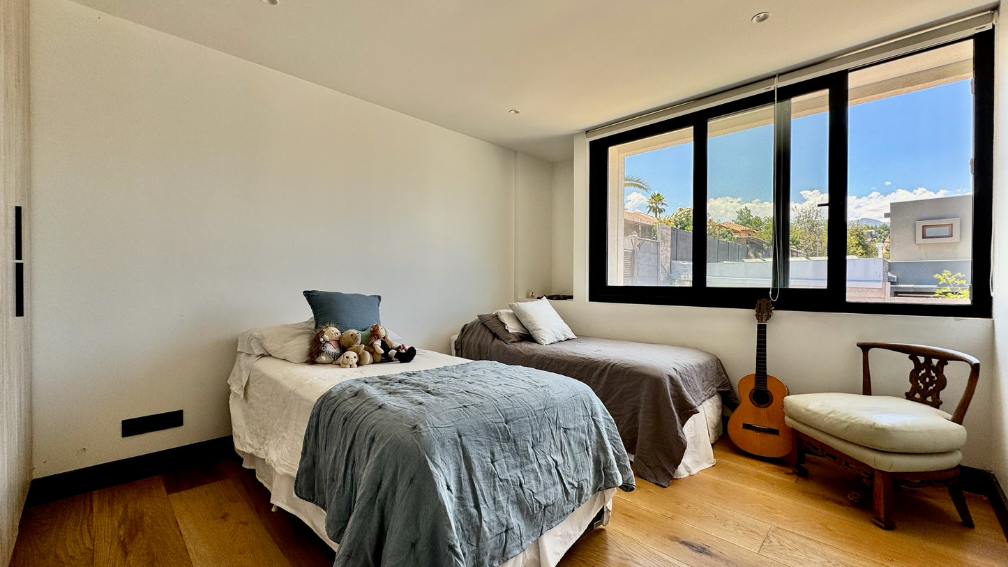 Casa Cómoda En Condominio