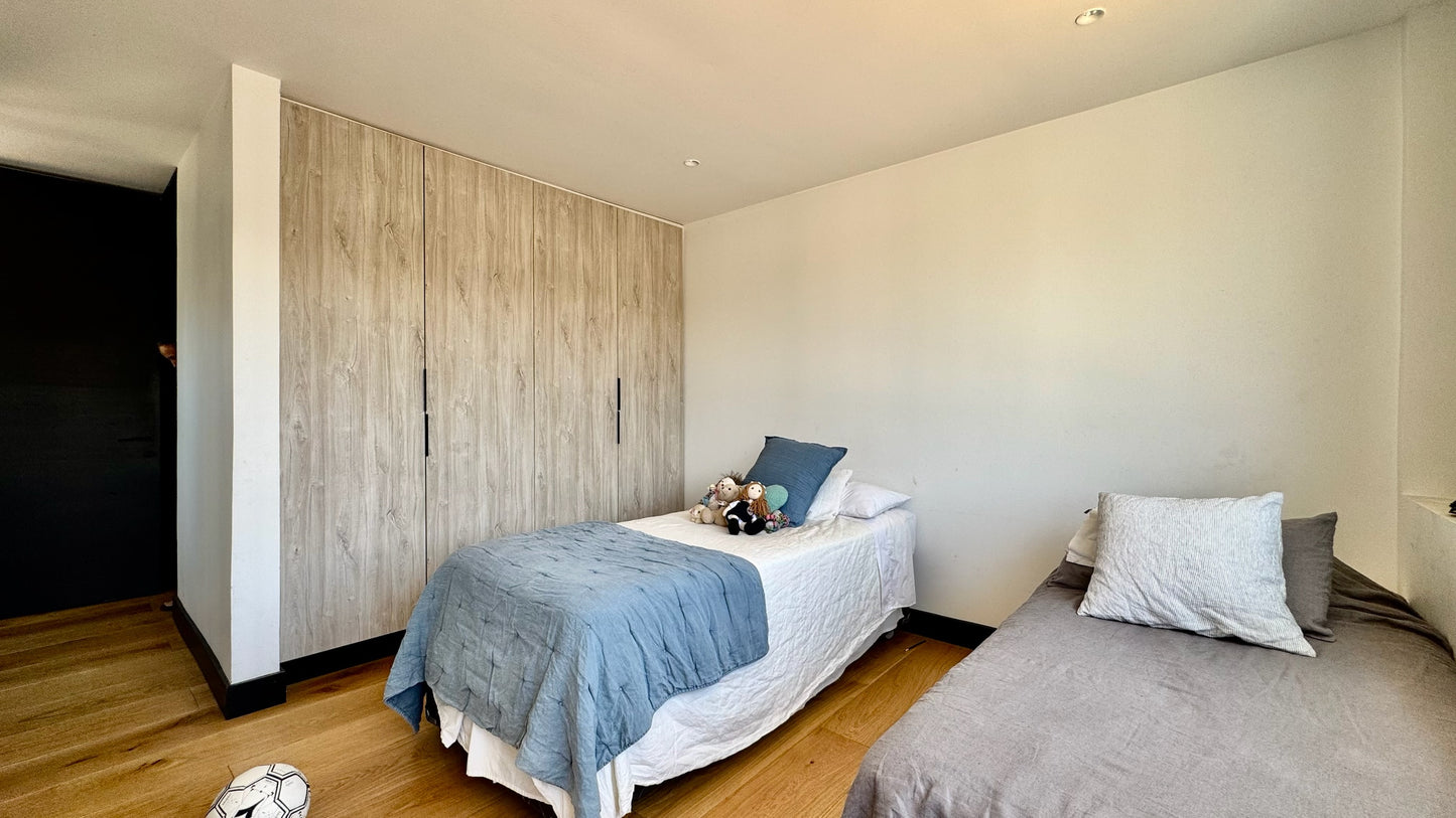 Casa Cómoda En Condominio