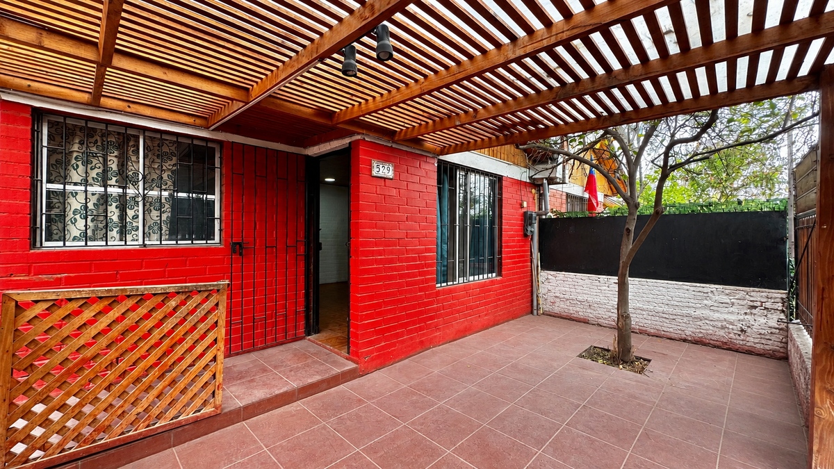 🏡 Casa en El Bosque, a solo 12 minutos caminando del Metro  Copa Lo Martínez (Línea 2) 🚇