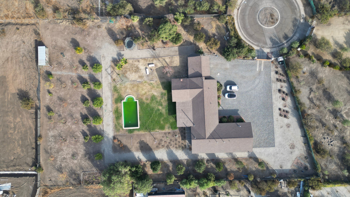 Casa En Buen Estado, Condominio Polo Manquehue, Colina