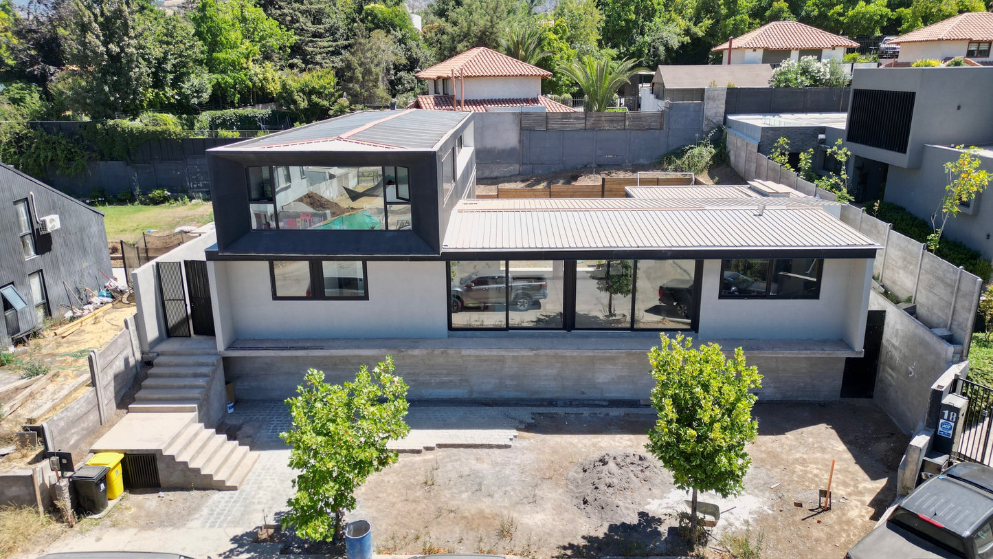 Casa Cómoda En Condominio