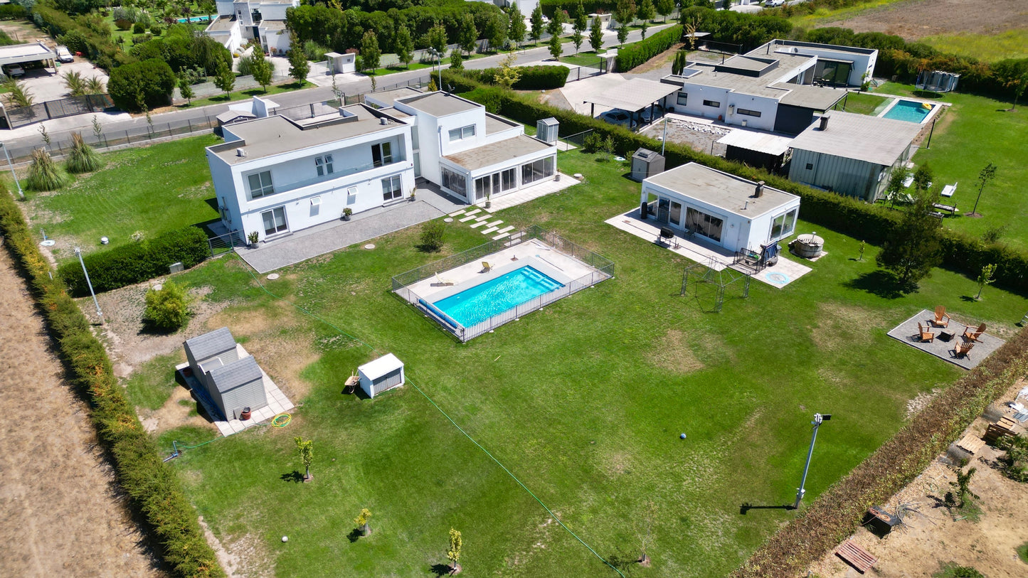 Casa Mediterranea Como Nueva